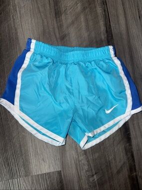 Nike 2T athletic shorts girls blue purple summer tempo lined